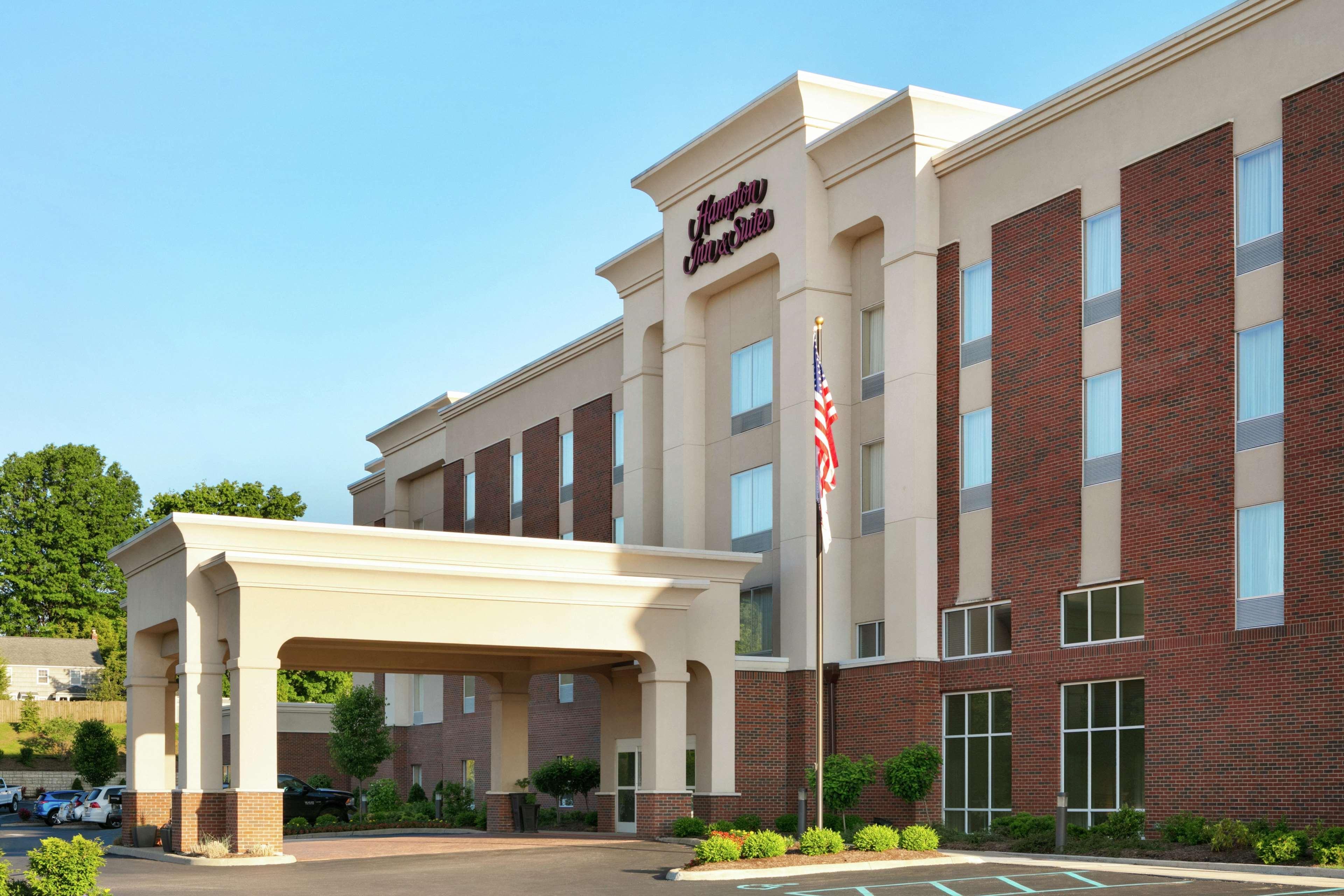 Hampton Inn And Suites Parkersburg Downtown Esterno foto