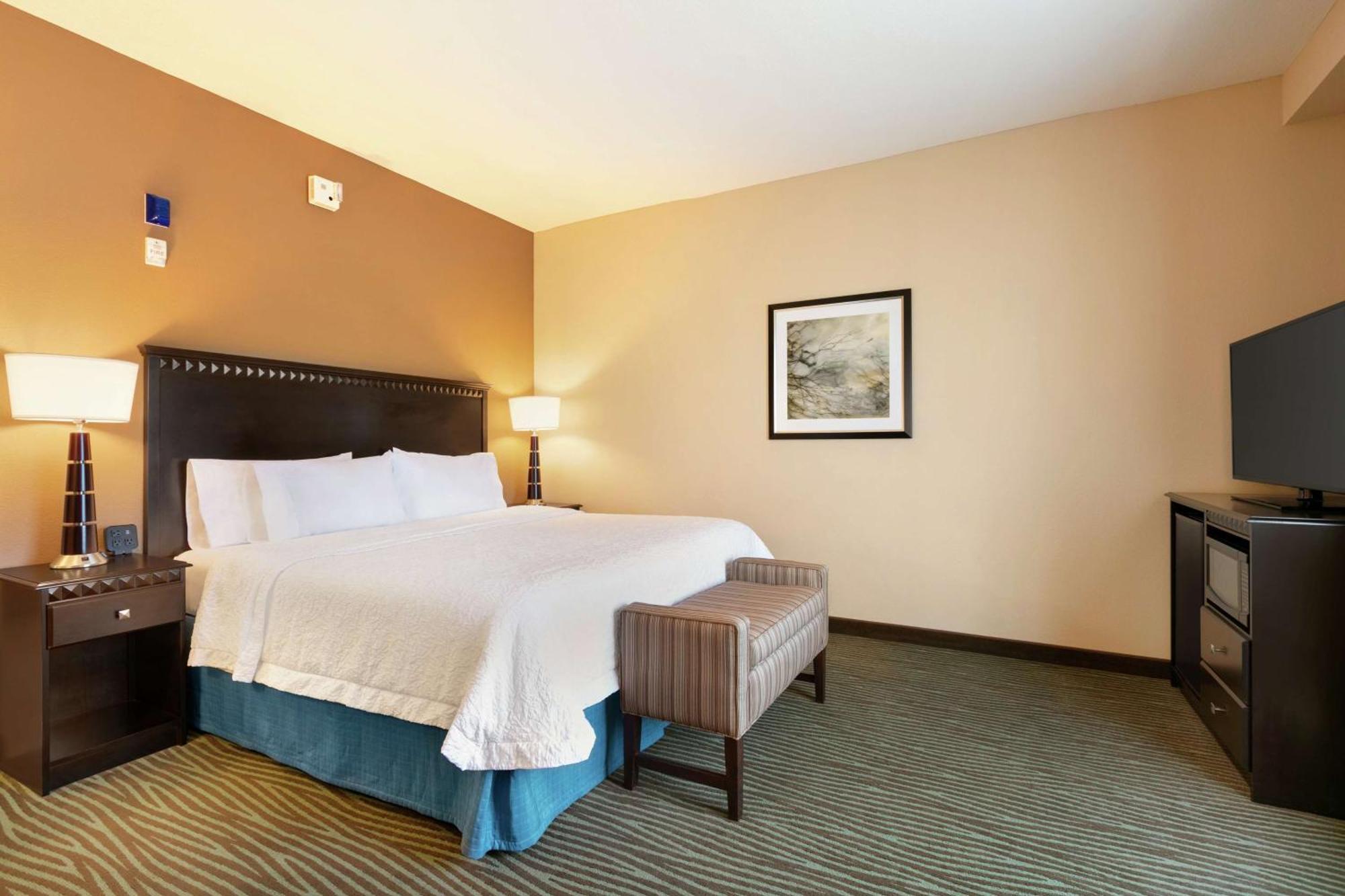 Hampton Inn And Suites Parkersburg Downtown Esterno foto